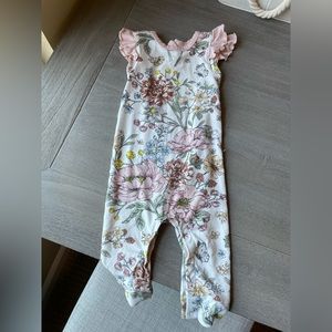 Loulou Lollipop 12-18mo floral ruffle romper